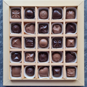 Dolgulu Spesiyal Çikolata 25'li Kutu