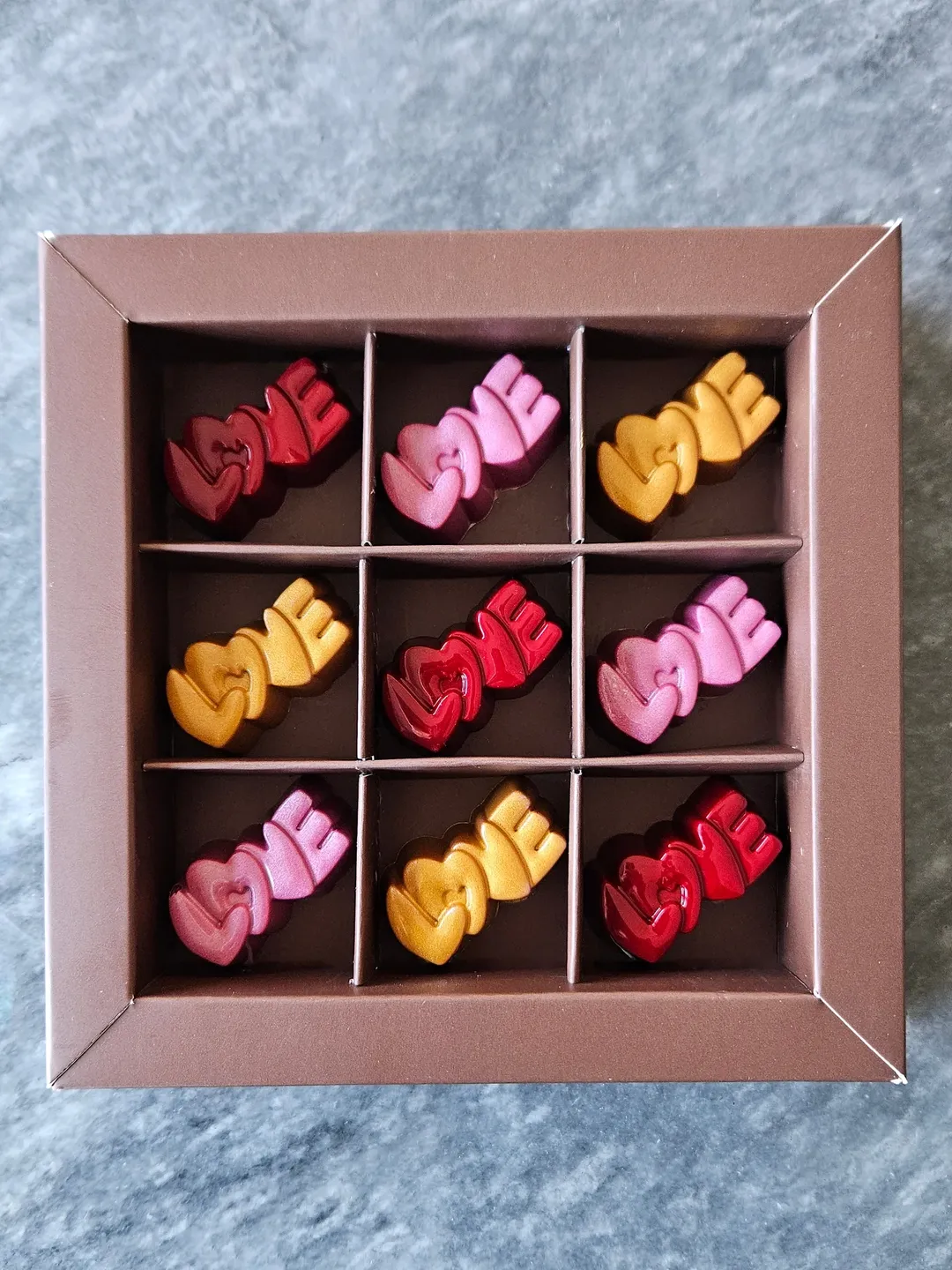 L❤️VE Özel Seri 9'lu Kutu