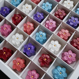 Alternative view of Çiçek Buketi 36'lı Kutu