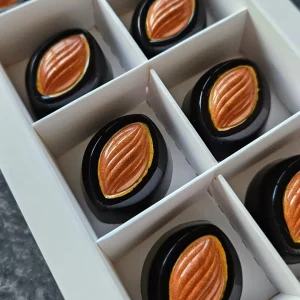 Badem Çikolata 8'li Kutu